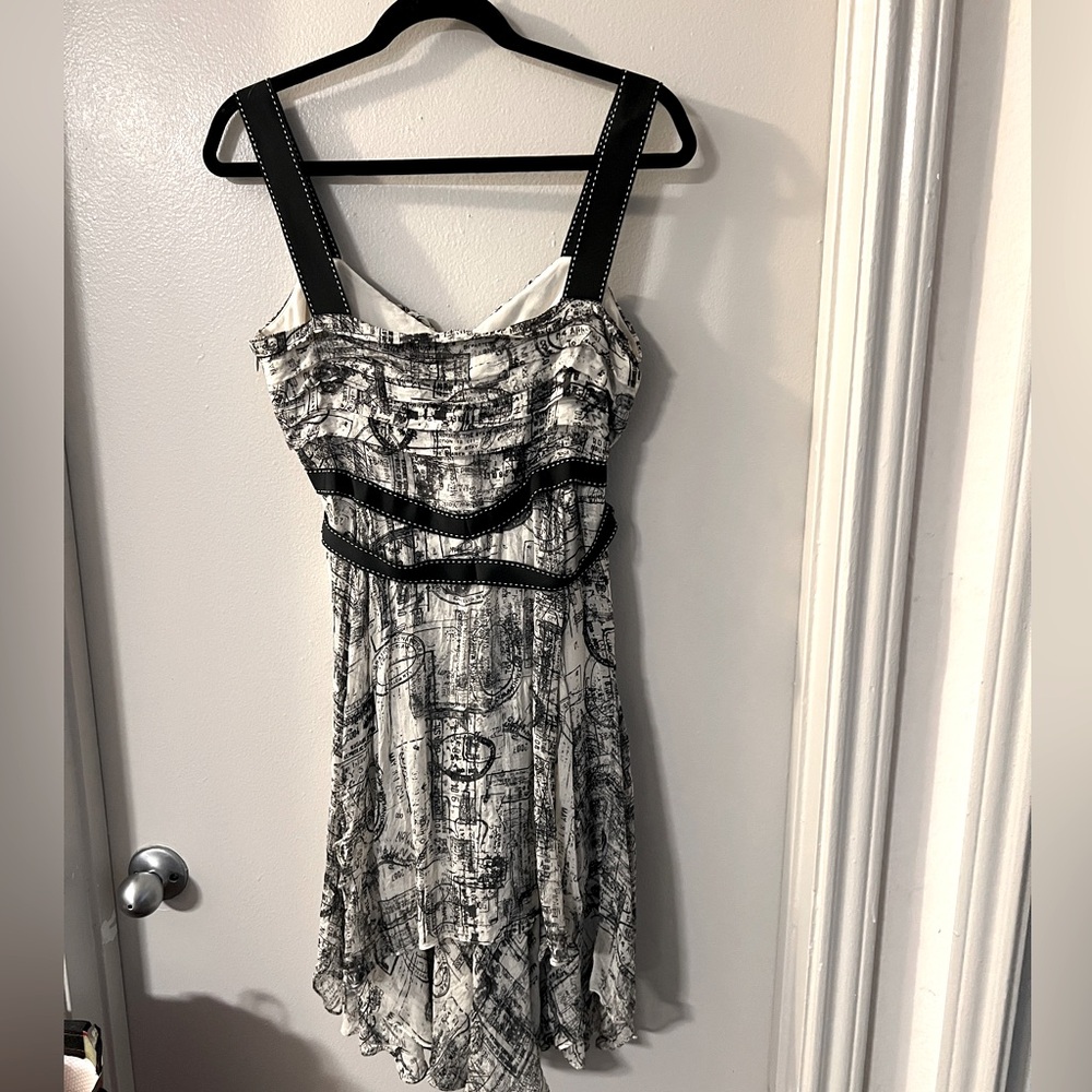 Diane Von Furstenberg Black and White Printed Dress - Picture 6 of 6